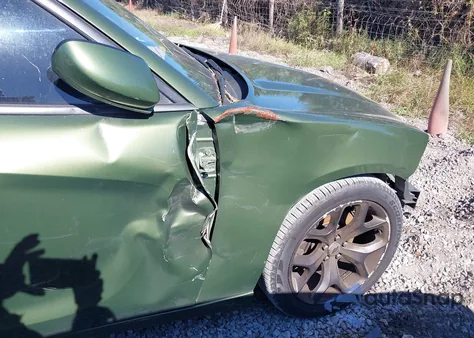 2018 Dodge Charger R/T Rwd z USA, uszkodzony, nr VIN 2C3CDXCT9JH230539